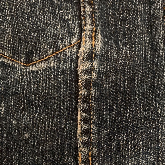 Jones Sport stretch Size Large denim jacket made in Colombia 98%cotton 2%spandex - Picture 13 of 14